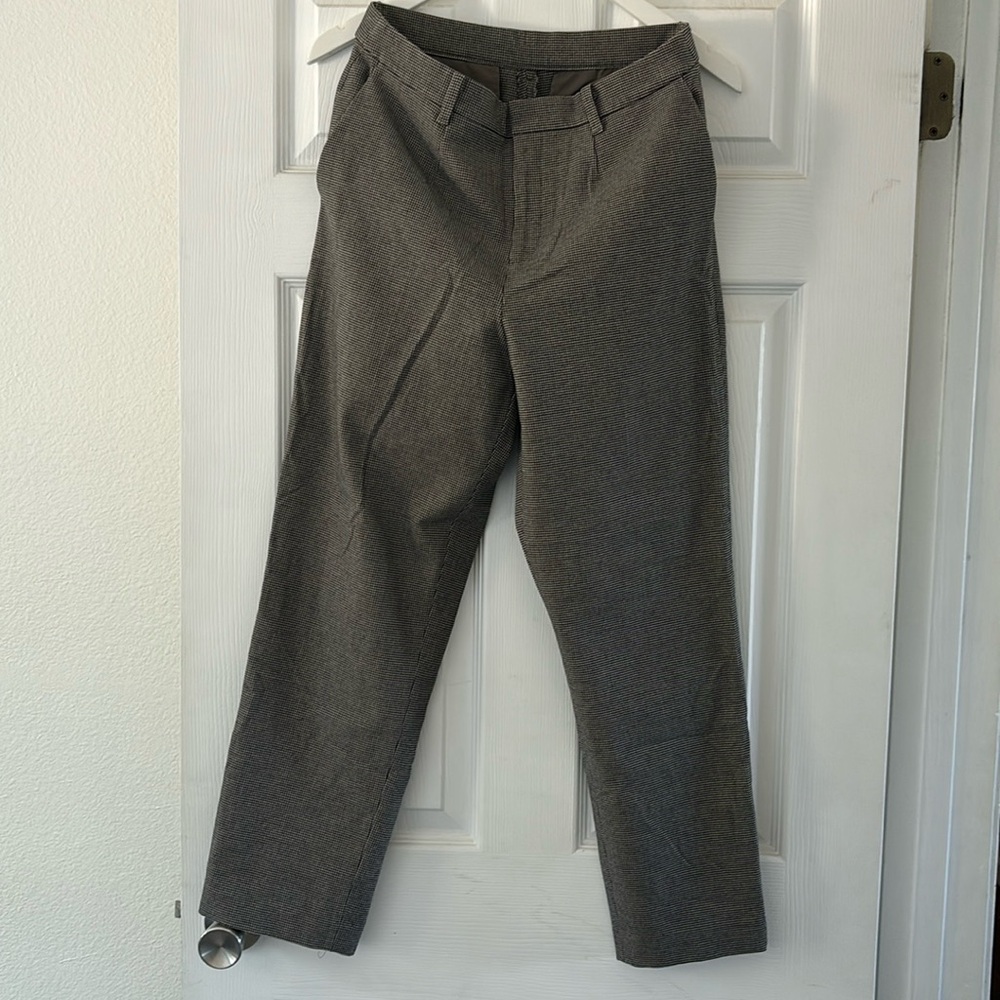 Uniqlo Smart Ankle Pants (2-Way Stretch Houndstooth)
